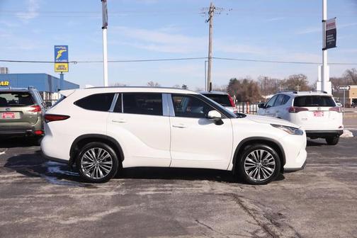 2021 Toyota Highlander Platinum