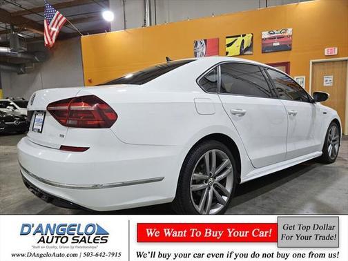 2018 Volkswagen Passat 2.0T R-Line