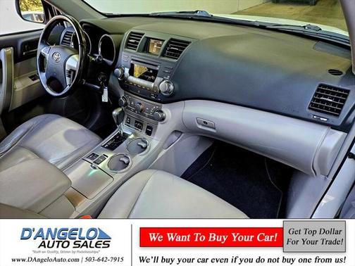 2012 Toyota Highlander SE