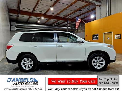 2012 Toyota Highlander SE