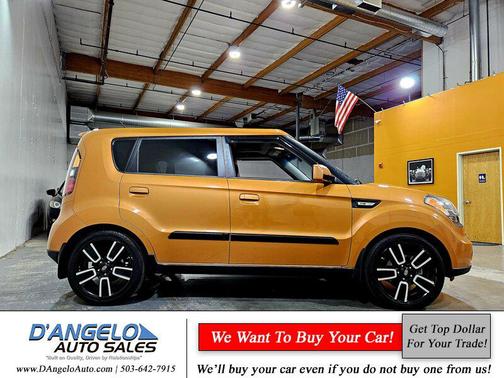 2010 Kia Soul +