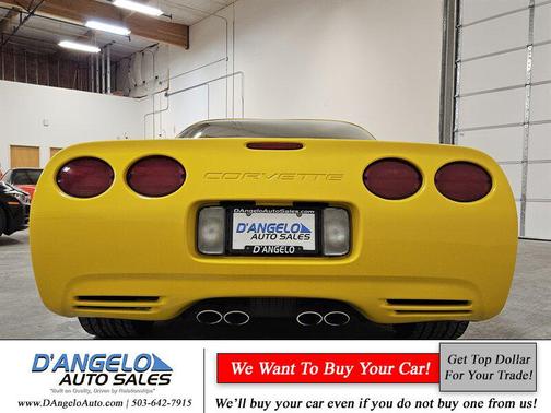 2001 Chevrolet Corvette Base