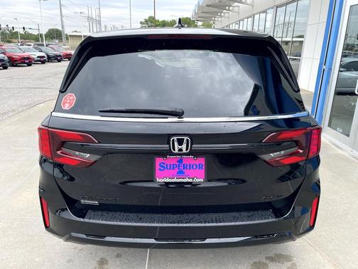 Crystal Black Pearl 2026 Honda Odyssey Sport-L