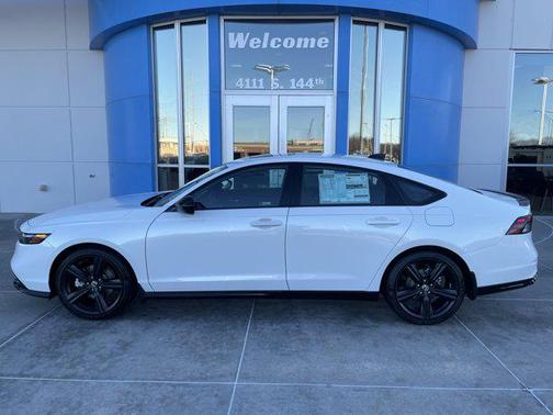 2025 Honda Accord Hybrid Base