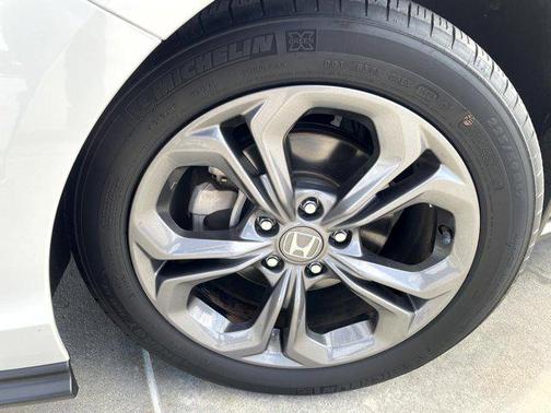 2023 Honda Accord EX 1.5T