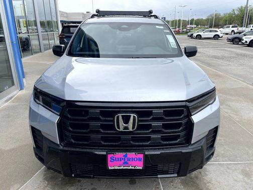 Solar Silver Metallic 2026 Honda Pilot Sport