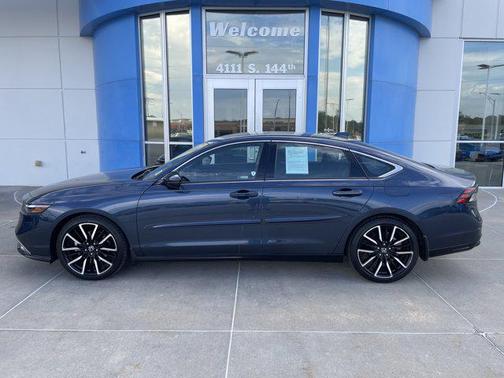 2024 Honda Accord Hybrid Touring