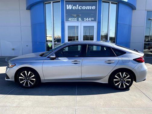 2023 Honda Civic EX-L