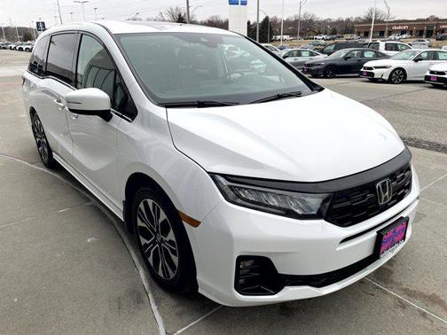 2025 Honda Odyssey Elite