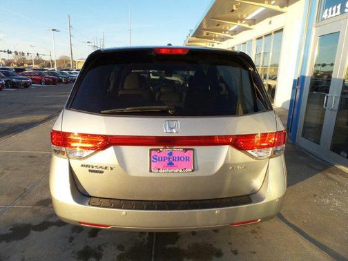 Lunar Silver Metallic 2016 Honda Odyssey Touring Elite