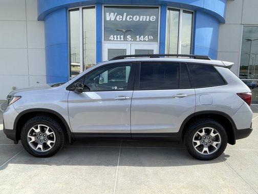 2023 Honda Passport AWD TrailSport