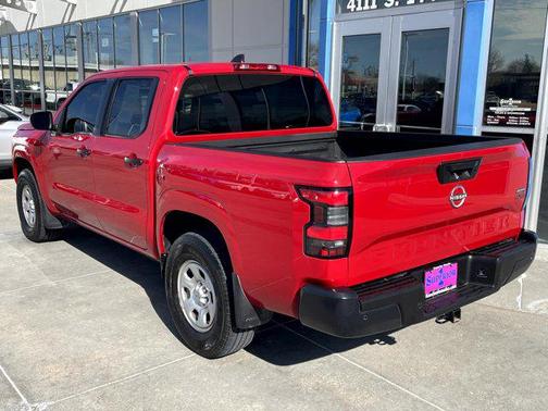 2022 Nissan Frontier S