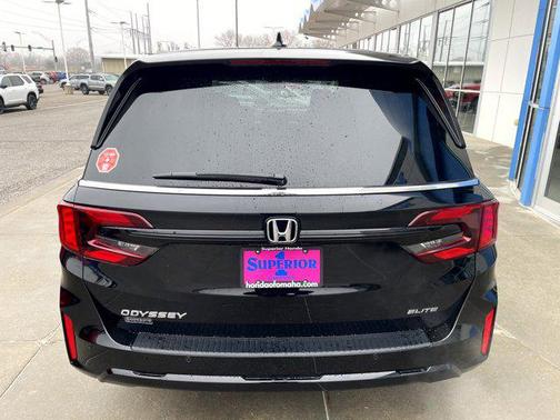 Crystal Black Pearl 2026 Honda Odyssey Elite