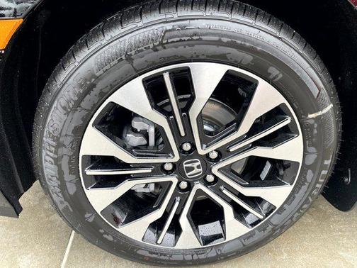 Crystal Black Pearl 2026 Honda Odyssey Elite