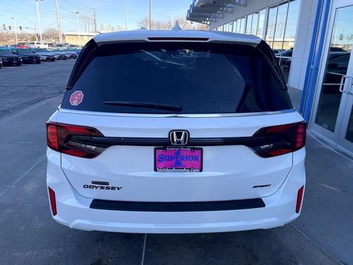 Platinum White Pearl 2026 Honda Odyssey Sport-L