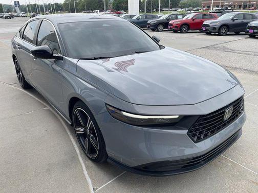 2023 Honda Accord Hybrid Base