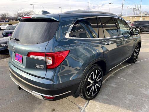 2021 Honda Pilot Touring 8-Passenger