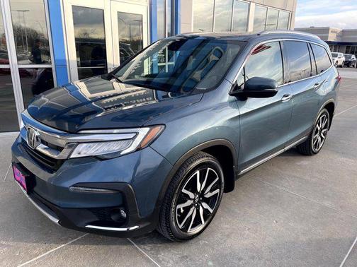 2021 Honda Pilot Touring 8-Passenger