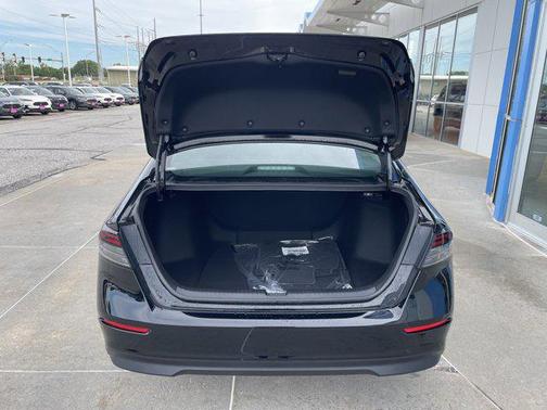 2025 Honda Accord LX 1.5T