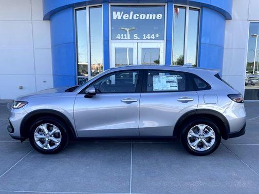 Lunar Silver Metallic 2025 Honda HR-V LX
