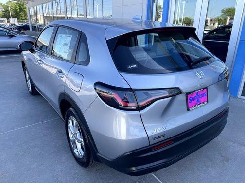 Lunar Silver Metallic 2025 Honda HR-V LX