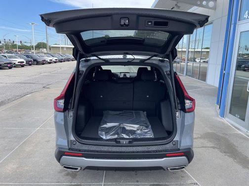 Urban Gray Pearl 2026 Honda CR-V Hybrid TrailSport AWD