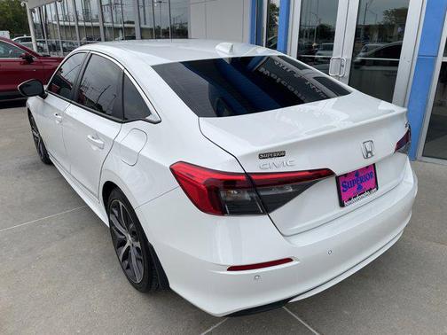 2022 Honda Civic Touring