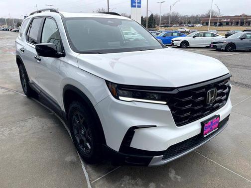 2024 Honda Pilot TrailSport