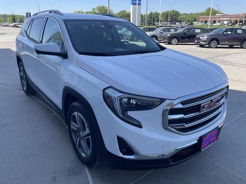 2021 GMC Terrain SLT