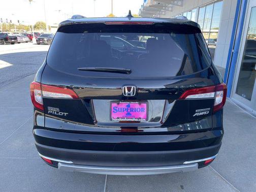 2021 Honda Pilot Touring 8-Passenger