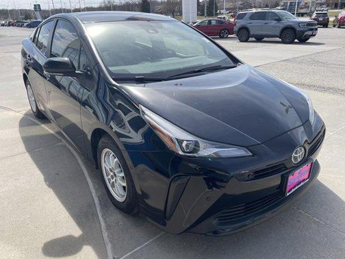 2021 Toyota Prius LE