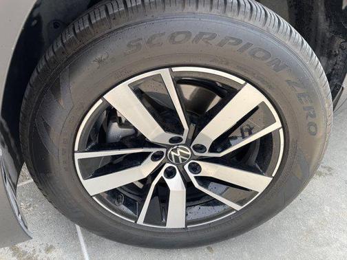 2022 Volkswagen Atlas 2.0T SE