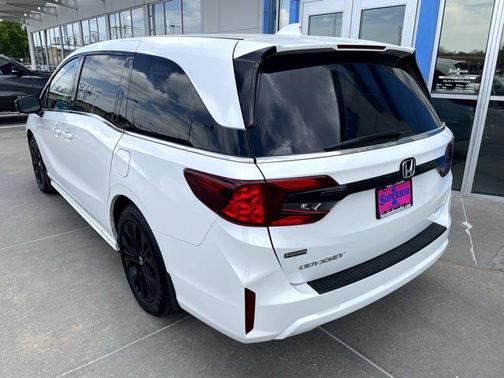 White WX BK 2025 Honda Odyssey Sport-L