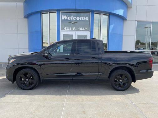 2022 Honda Ridgeline Black