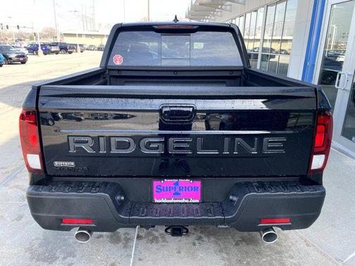 Crystal Black Pearl 2026 Honda Ridgeline RTL