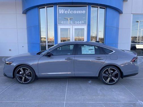 2025 Honda Accord Hybrid Sport