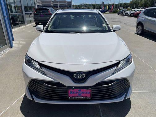 2018 Toyota Camry Hybrid XLE