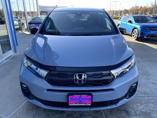 Sonic Gray Pearl 2026 Honda Odyssey Sport-L