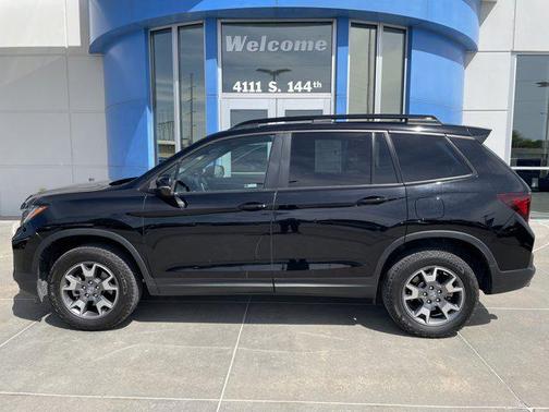2022 Honda Passport AWD TrailSport