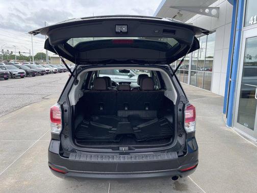 2017 Subaru Forester 2.5i Touring