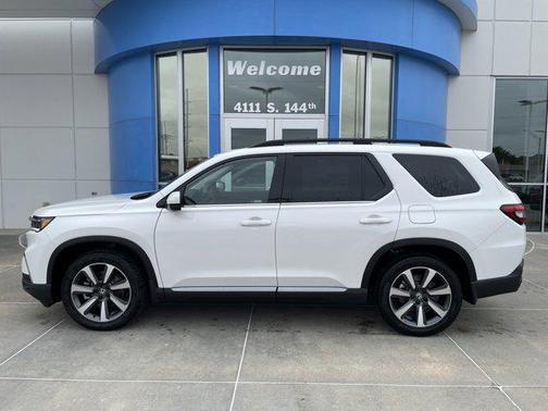 2025 Honda Pilot Elite