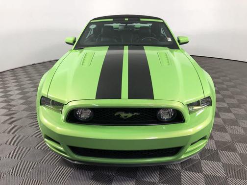 2013 Ford Mustang GT Premium
