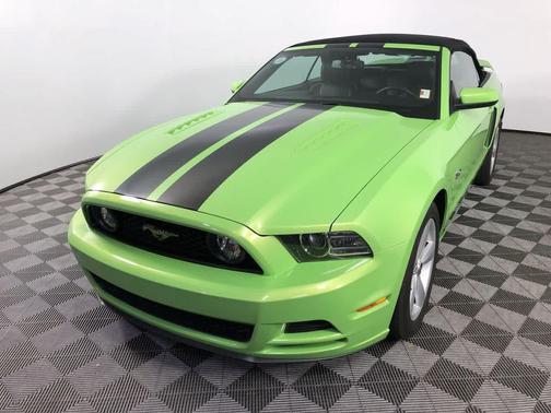 2013 Ford Mustang GT Premium