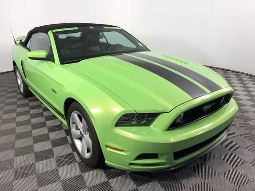2013 Ford Mustang GT Premium