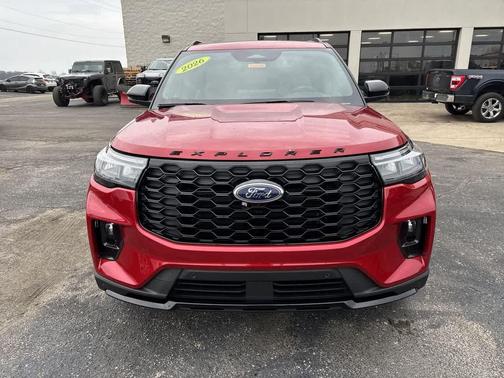 2026 Ford Explorer ST-Line