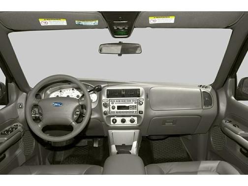 2003 Ford Explorer Sport Trac XLT