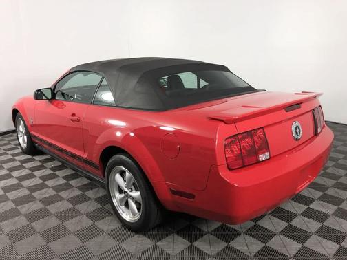 2007 Ford Mustang Premium