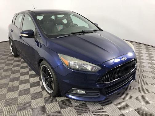 2017 Ford Focus ST ST