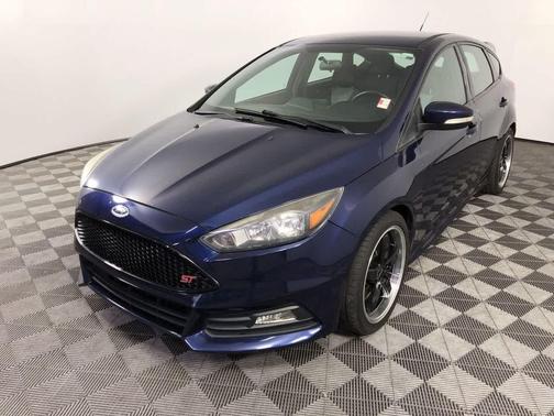 2017 Ford Focus ST ST