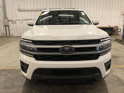 2022 Ford Expedition Max XLT